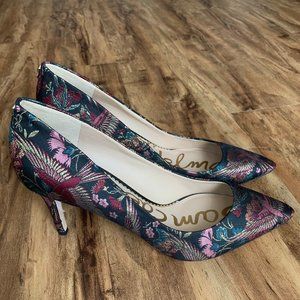 Sam Edelman Pointed Toe Floral Heel